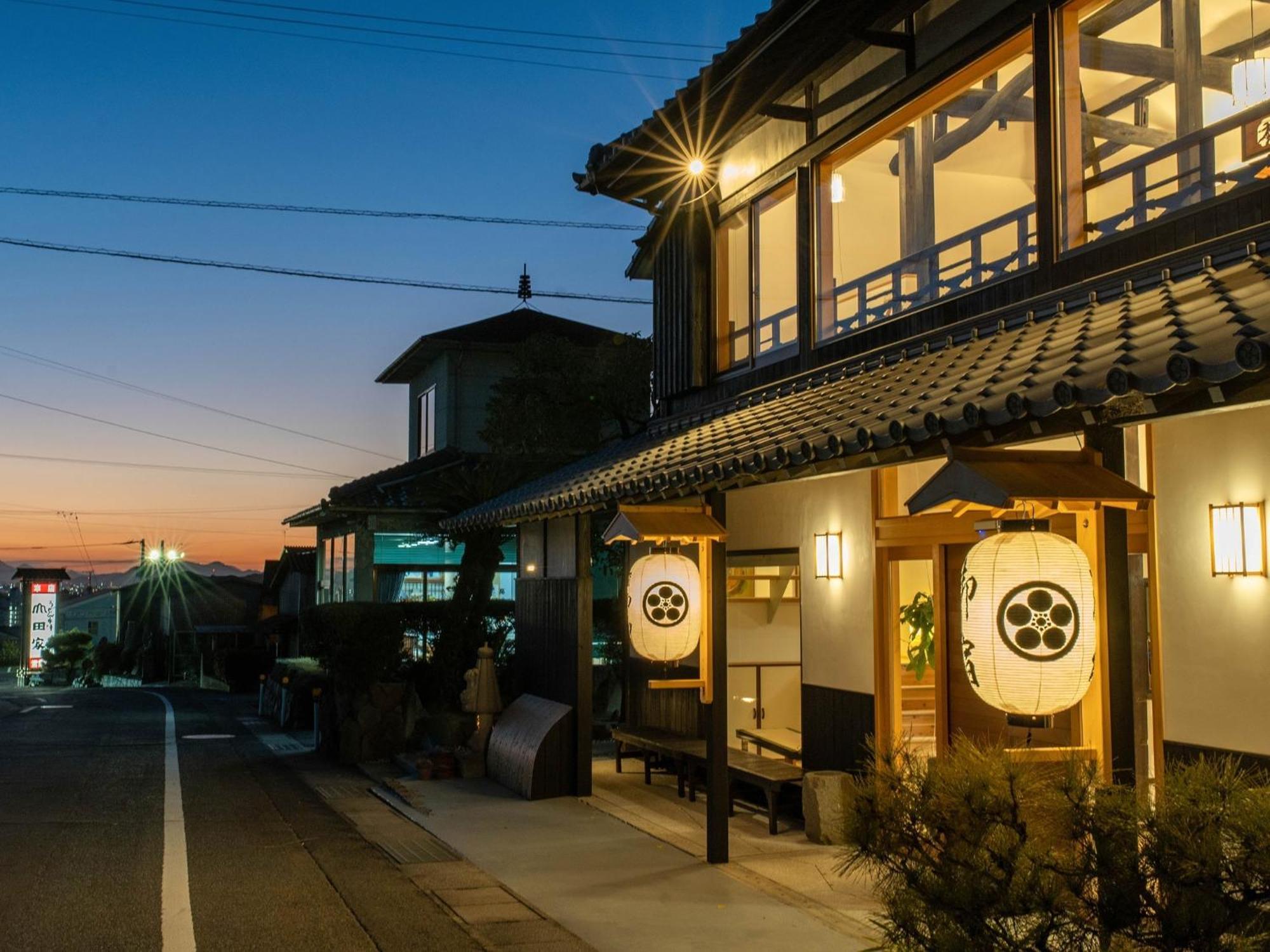 Takayanagi Ryokan - Vacation Stay 88528V Takamatsu Buitenkant foto