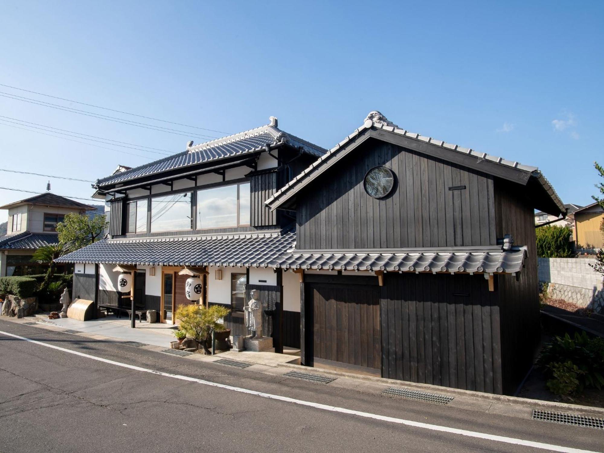 Takayanagi Ryokan - Vacation Stay 88528V Takamatsu Buitenkant foto